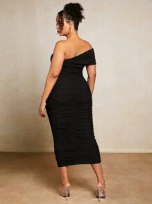 SHEIN BAE Talla grande Vestido ajustado de un hombro fruncido de malla