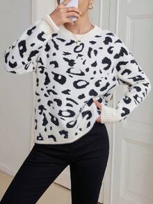 SHEIN Essnce Áo len trễ vai họa tiết da báo - Nhiều màu - Xem 5