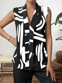 SHEIN Privé Blusa con estampado de dibujo - Negro - Ver 5