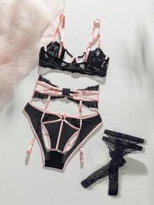 SHEIN Floral Lace Underwire Garter Lingerie Set - Black - View 2