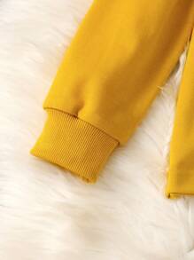 Young Girl Bow Front Tee & Heart Print Pants - Mustard Yellow - View 6