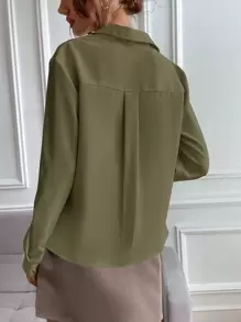 SHEIN Clasi Camisa con bolsillo con solapa con botón delantero - Verde militar - Ver 2