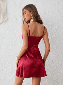 SHEIN VCAY 提花垂領緞面吊帶洋裝 - 紅色 - 查看 2