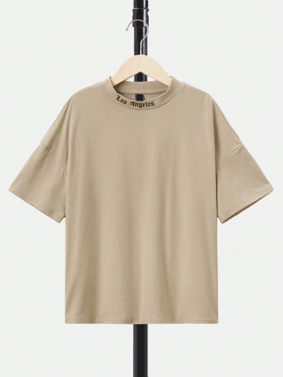 SHEIN Tween Boy 休闲圆领落肩短袖字母印花宽松 T 恤，夏季 - 卡其色 - 查看 1