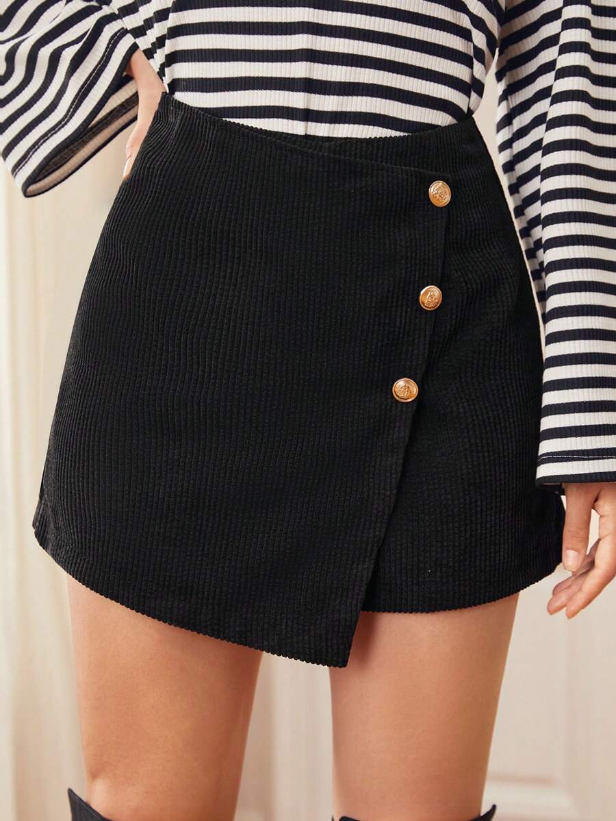 SHEIN Frenchy Váy nhung nhung phía trước có nút - màu đen - Xem 1