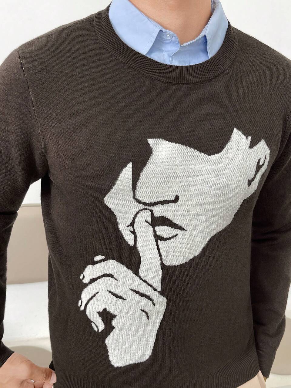 Men Figure Pattern Sweater Without Shirt