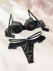 SHEIN Contrast Lace Underwire Lingerie Set - Black - View 4
