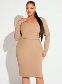 SHEIN SXY Talla grande Camiseta crop de cuello cuadrado & Falda de lápiz