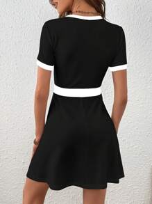 SHEIN Privé Abiti bordo a contrasto con bottone frontale