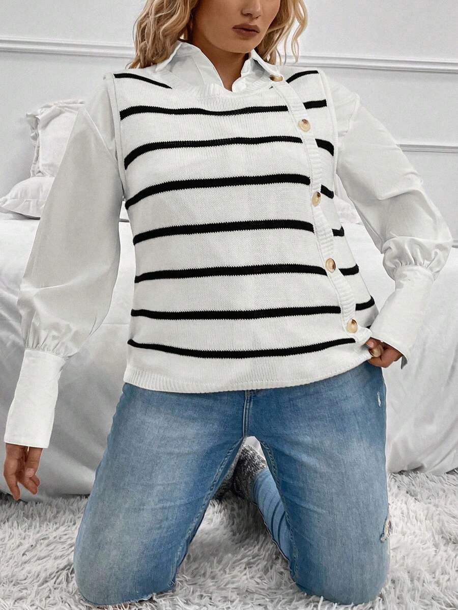 SHEIN LUNE Plus Striped Pattern Button Detail Knit Top Without Shirt - Black and White - View 1