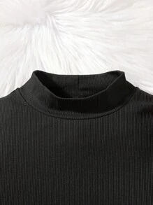 青少年女孩小高領T恤&格紋印花不對稱下擺半身裙&帽 - 黑色 - 查看 3