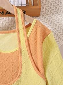 SHEIN 女大童撞色T恤和和半身裙