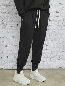 Manfinity RebelGame Men Drawstring Waist Sweatpants - Black - View 5