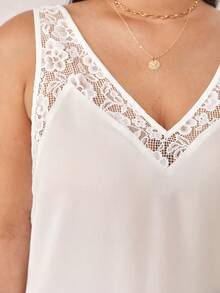 SHEIN LUNE Plus Contrast Lace V Neck Blouse - White - View 6