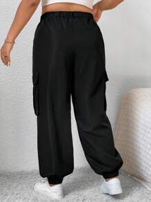 SHEIN Frenchy 加蓋袋側工裝褲 - 黑色 - 查看 2