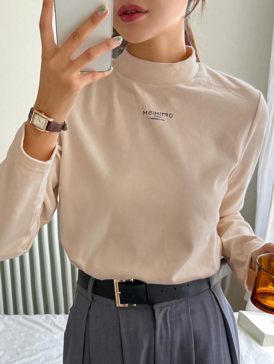 DAZY 女式字母印花宽松立领长袖保暖内衬 T 恤，秋冬 - 杏色 - 查看 1