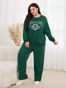 Mulvari Plus Letter Graphic Drop Shoulder Sweatshirt Pullover Fall Sweatshirt - Dark Green - View 3