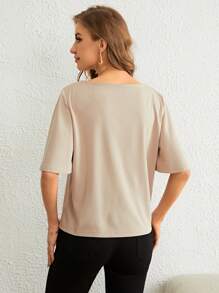 SHEIN Frenchy Solid Boat Neck Tee Brown