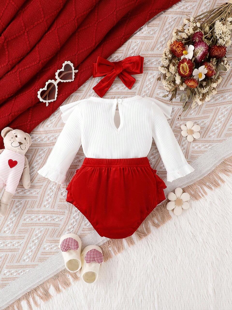 Baby Girl Ruffle Trim Tee & Shorts & Headband