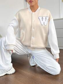 SHEIN EZwear Thư được vá Sọc trang trí Thả vai Áo khoác Đại học - Màu Khaki - Xem 6