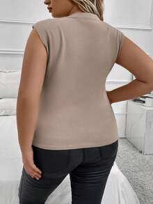 SHEIN 大碼針織上衣 - 卡其色 - 查看 2