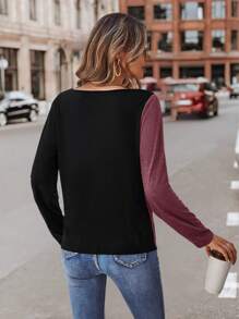 SHEIN Clasi Two Tone Button Detail Tee Asymmetrical Top - Burgundy - View 2