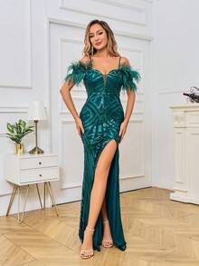 Cold Shoulder Fuzzy Trim Split Thigh Sequin Formal Dress - Green - View 3