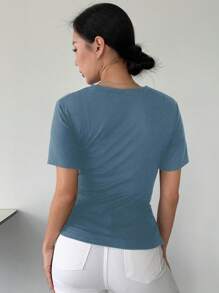 DAZY 素色交叉圍裹不對稱下擺T恤 - 藍色 - 查看 2