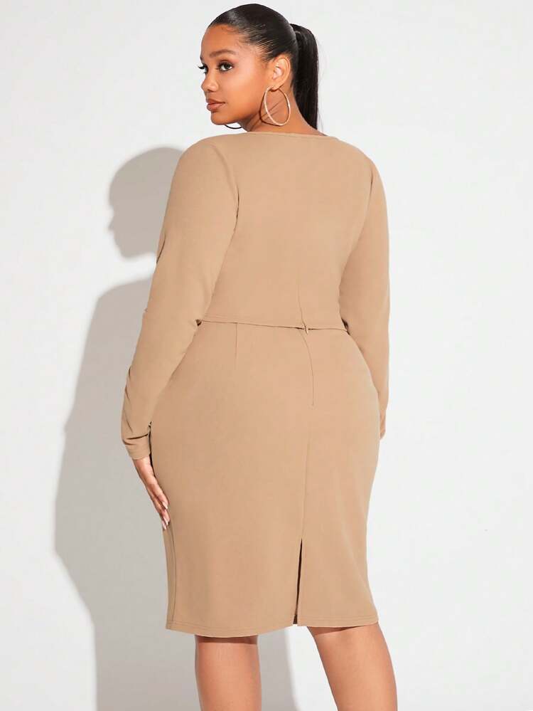 Plus Square Neck Crop Tee & Pencil Skirt