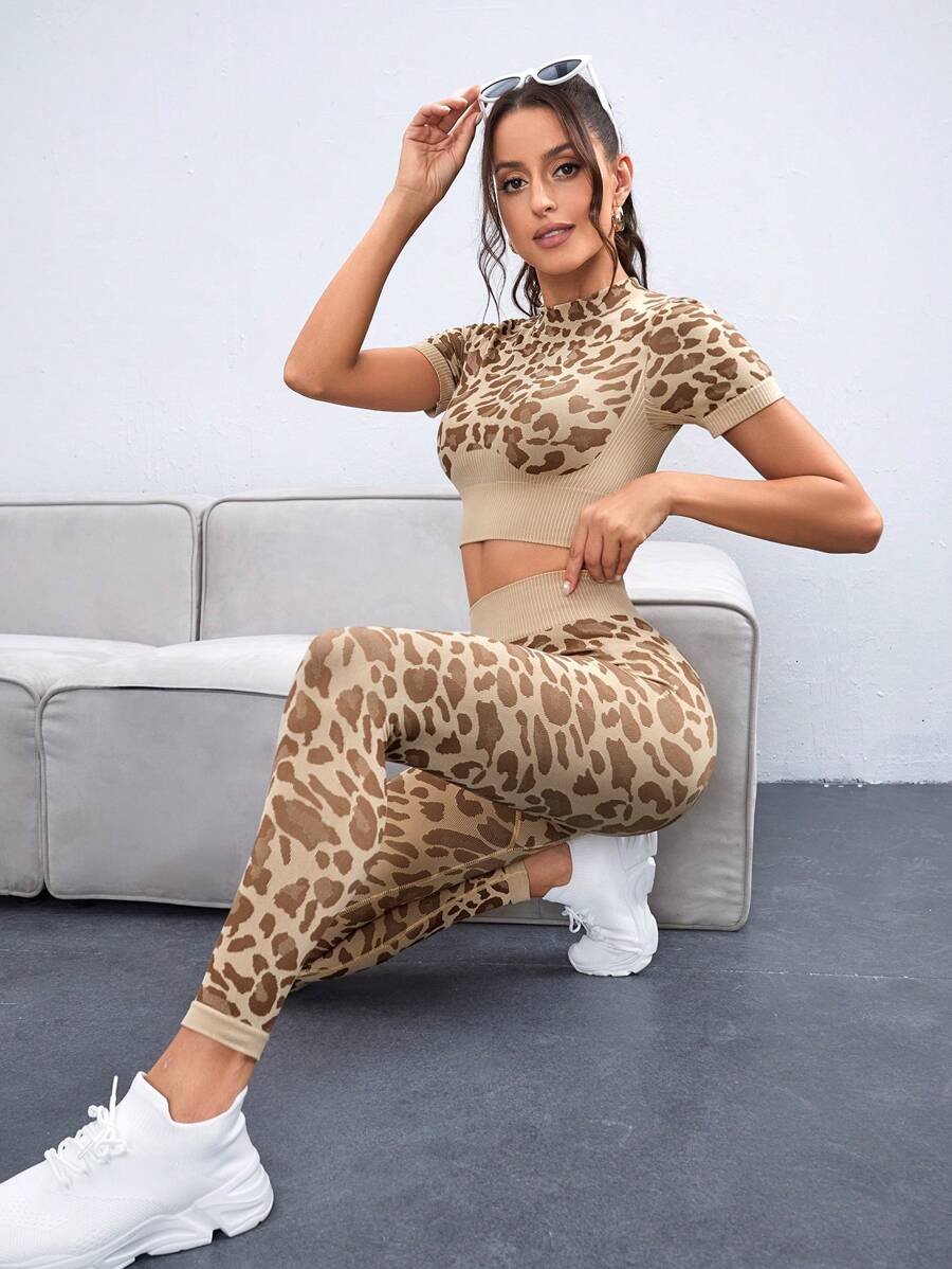 Gameset SHEIN Sport 滿版印花運動套裝 - 彩色 - 查看 1