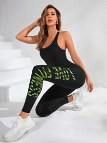 Easithlete Letter Graphic Cut Out Sports Jumpsuit - Black - View 2