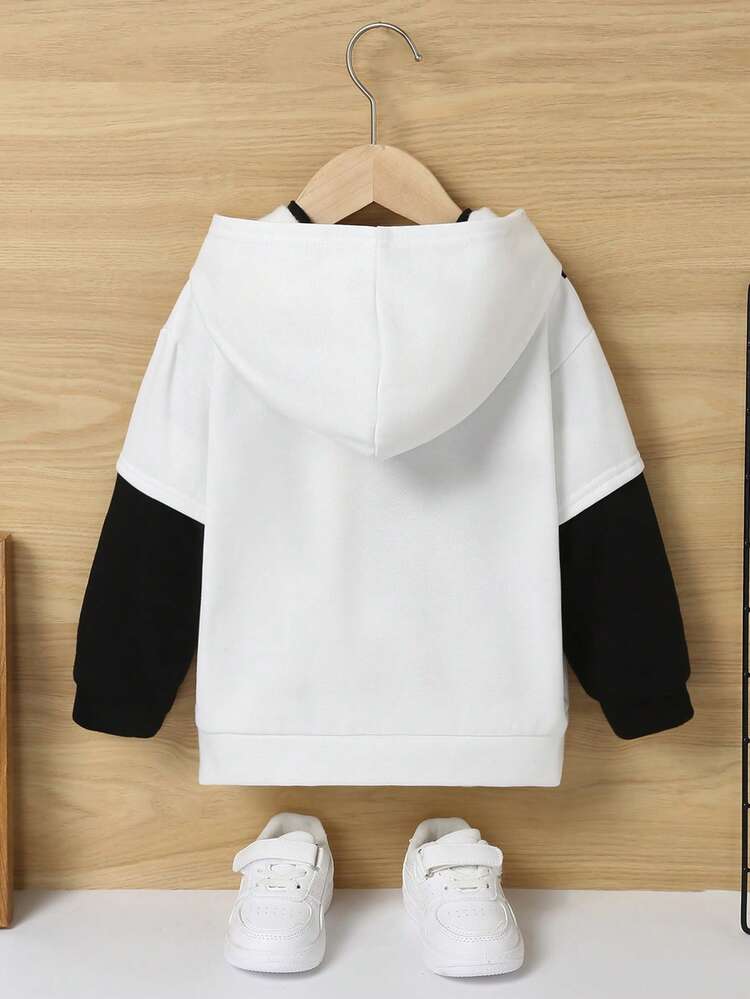 Young Boy Bear Print 3D Ear Design Sweatshirt