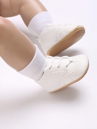 经典时尚男童休闲防滑婴儿运动鞋