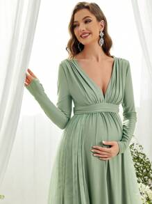 Faeriesty Dressalisa Elegant Maternity Gown With Deep V-Neckline & Long Sleeves - Flowing Tulle Side Panels & Waist-Defining Silhouette For Baby Showers (Formal Events, Wedding Guest Dresses, Church Ceremonies, Luxury Brunch Attire, Maternity Photoshoots)