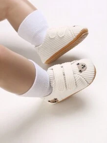1pair Newborn Infant Boys' Girls' Cute Cartoon Soft Bottom Comfortable First Walker Shoes, Infant Flat Shoes - Beige - View 5