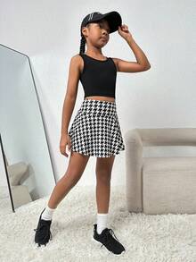 Tween Girl Sportswear Athletic Skort With Black & White Gingham 2 in 1 Design, Random Print For Tennis & Golf - Black and White - View 6
