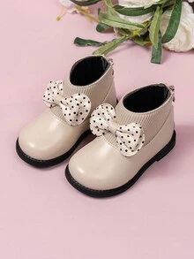 兒童時尚靴,適合戶外活動