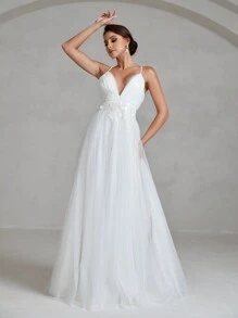 Floral Appliques Mesh Overlay Cami Wedding Dress - White - View 4