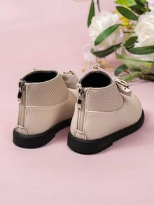 兒童時尚靴,適合戶外活動