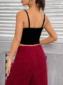 SHEIN EZwear 骷髏手掌水鑽細節吊帶短上衣 - 黑色 - 查看 2