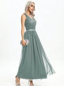 V-neck Mesh Overlay Maxi Formal Dress - Green - View 4