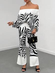 SHEIN Privé 斑馬條紋一字肩蝙蝠袖上衣&喇叭褲 - 白色 - 查看 4