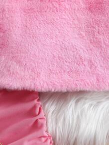 SHEIN Leap Crew Tween Girl Solid Fuzzy Cami Top & Ruched Skirt & Bag - Multicolor - View 4