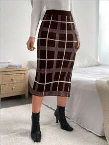 RosyDaze Plaid Pattern Split Hem Knit Skirt - Coffee Brown - View 4