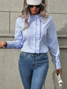 SHEIN Clasi Randigt tryck med volanger med knapp framtill, långärmade toppar