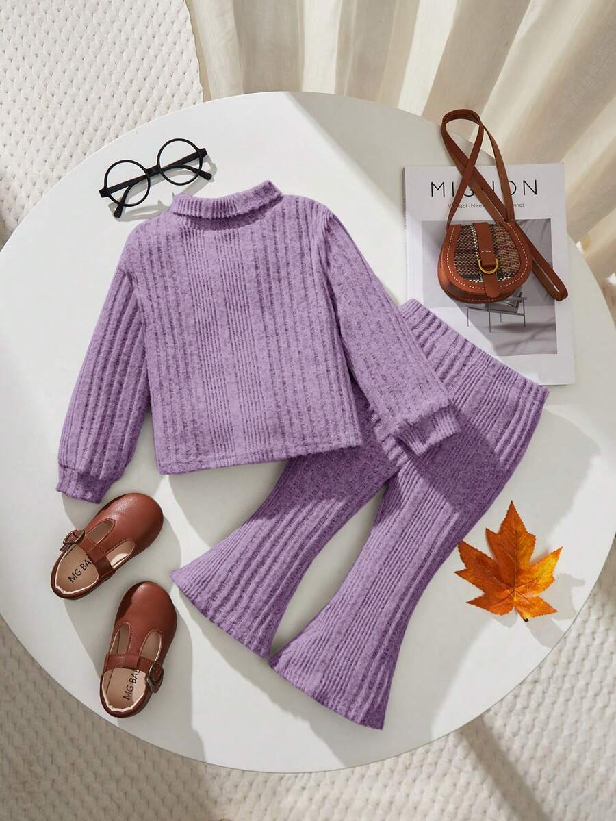 SHEIN 2 件套紫色女婴高领 T 恤和喇叭裤套装 - 紫色 - 查看 1