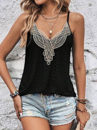 EMERY ROSE Cami Top mit Kontrast Spitzen,