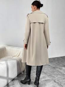 SHEIN X Antonella SHEIN Essnce 西裝領雙排釦落肩袖風衣外套 - 淺灰色 - 查看 2