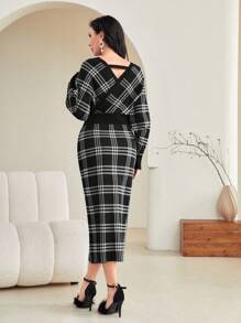 Seusyu Plaid Pattern Surplice Neck Sweater Dress - Black and White - View 2