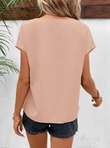 SHEIN Frenchy 素色蝙蝠袖V領襯衫